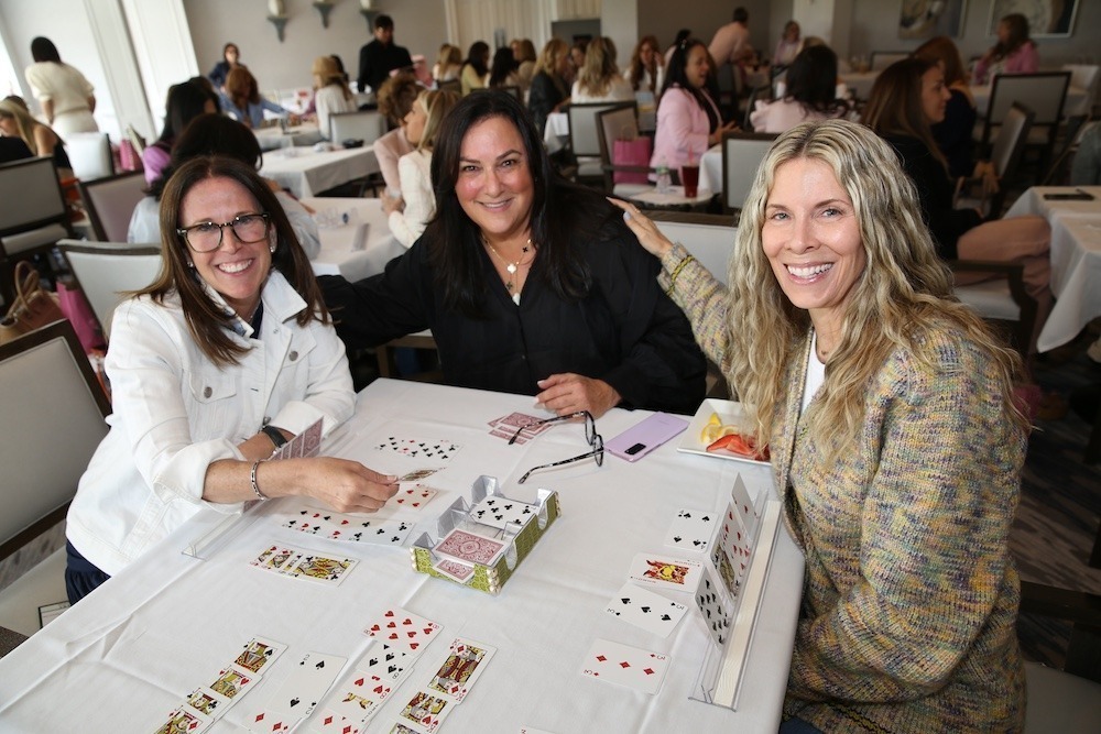 2023_05_09_Ladies Luncheon_Brietstein playinmg cards