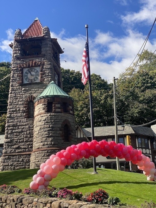 2024-10-16 – clock tower with balloons
